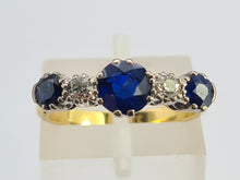 Load image into Gallery viewer, 0480: Vintage: 18ct Gold Cornflower Blue Sapphires Trilogy Diamonds Ring- Exquisite
