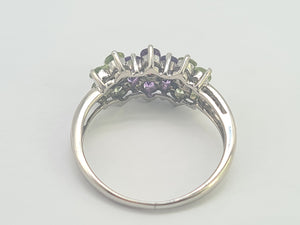 0352: Vintage: 14ct White Gold Multi-Gems Floral Ring- lovely colour mix