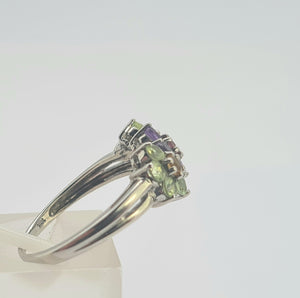 0352: Vintage: 14ct White Gold Multi-Gems Floral Ring- lovely colour mix