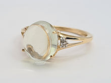 Load image into Gallery viewer, 0219 Vintage 9ct Gold Green Quartz 2 Diamonds
