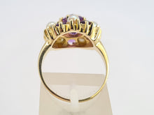 Load image into Gallery viewer, 0462: Vintage: 9ct Gold Lilac Amethysts Pearls Flower Head Ring- beautifully matched
