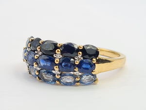 0489: Vintage 9ct Gold Mixed Blue Sapphires Diamonds Tiered Ring- a rare find