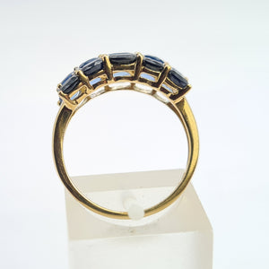 0489: Vintage 9ct Gold Mixed Blue Sapphires Diamonds Tiered Ring- a rare find