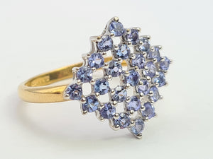 0512: Vintage 9ct Gold 25 Blue Tanzanites Geometric Set Ring-