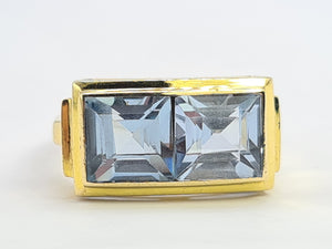 0513: Vintage Rare 18ct Gold Princess Cut Blue Spinels Ring- Statment