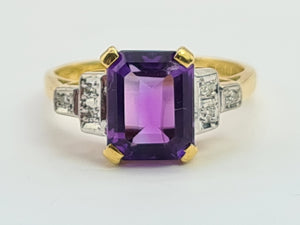 0516: Vintage 18ct Gold Emerald Cut Amethyst 6 Diamonds Trefoil Set Ring- Date-Mark 1967