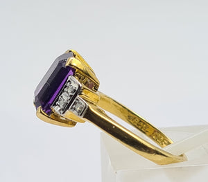 0516: Vintage 18ct Gold Emerald Cut Amethyst 6 Diamonds Trefoil Set Ring- Date-Mark 1967