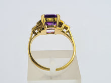 Load image into Gallery viewer, 0516: Vintage 18ct Gold Emerald Cut Amethyst 6 Diamonds Trefoil Set Ring- Date-Mark 1967
