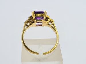 0516: Vintage 18ct Gold Emerald Cut Amethyst 6 Diamonds Trefoil Set Ring- Date-Mark 1967