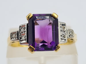 0516: Vintage 18ct Gold Emerald Cut Amethyst 6 Diamonds Trefoil Set Ring- Date-Mark 1967