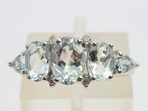 0519: Vintage: 9ct White Gold Blue Aquamarines Diamonds Dress Ring- Lovely combination