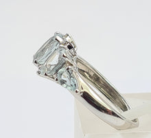 Load image into Gallery viewer, 0519: Vintage: 9ct White Gold Blue Aquamarines Diamonds Dress Ring- Lovely combination
