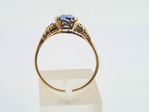 0520: Vintage 9ct Gold  Emerald Cut Persian Blue Topaz Solitaire