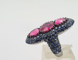 0590: Vintage: Spectacular 18ct White Gold Pink Tourmalines Blue Sapphires Statement Ring