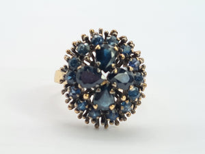 0646: Vintage: 18ct  Gold Blue Sapphires Statement Cocktail Ring