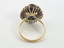 Load image into Gallery viewer, 0646: Vintage: 18ct  Gold Blue Sapphires Statement Cocktail Ring
