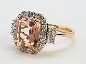 0648: Vintage: 14ct Rose Gold Emerald Cut Pink Morganite Diamonds Ring- exquisite