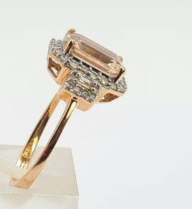 0648: Vintage: 14ct Rose Gold Emerald Cut Pink Morganite Diamonds Ring- exquisite