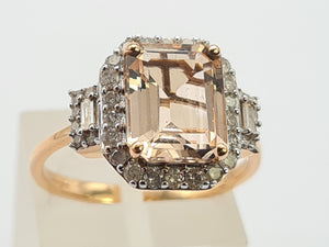 0648: Vintage: 14ct Rose Gold Emerald Cut Pink Morganite Diamonds Ring- exquisite