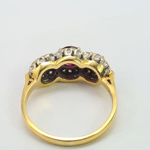 0664: Vintage: luscious 18ct Gold Rubies Diamonds Ring- Date Mark 1976