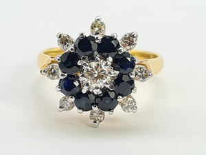 0670: Vintage: 18ct Gold 8 Blue Sapphires 9 Round Cut Diamonds Floral Cluster Ring- Date Mark 1975