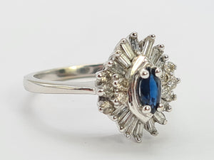 0527: Vintage: 9ct White Gold Cornflower Blue Sapphire Diamonds (0.45ct) Cluster Ring