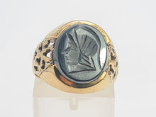 Load image into Gallery viewer, 0081: Vintage: 9ct Gold Centurion Hematite Signet Ring- Date-Mark 1986
