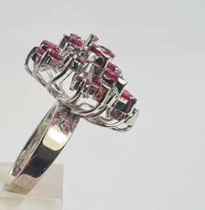 0127: Vintage: 18ct White Gold Pink Rubies Diamonds Spray Cluster Ring