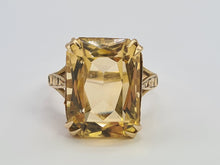 Load image into Gallery viewer, 0464: Vintage: 9ct Gold Amarillo Emerald Cut Citrine Ring- Date-Mark 1966
