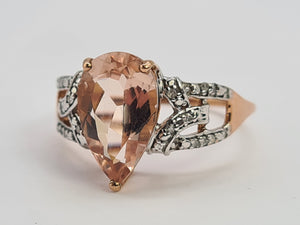 0438: Vintage: 9ct Rose Gold Pink Morganite 14 Diamonds Ring- Peachy