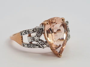 0438: Vintage: 9ct Rose Gold Pink Morganite 14 Diamonds Ring- Peachy