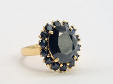 Load image into Gallery viewer, 0503: Vintage 9ct Gold 15 Austrailian Blue Sapphires- Magnificent
