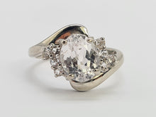 Load image into Gallery viewer, 0250: Vintage: 9ct White Gold Glacier Quartz White Sapphires Cocktail Ring
