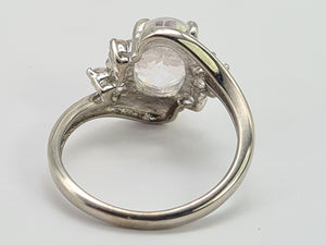 0250: Vintage: 9ct White Gold Glacier Quartz White Sapphires Cocktail Ring