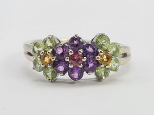 0352: Vintage: 14ct White Gold Multi-Gems Floral Ring- lovely colour mix