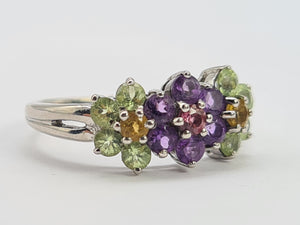 0352: Vintage: 14ct White Gold Multi-Gems Floral Ring- lovely colour mix