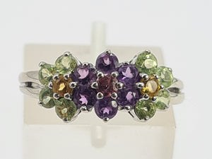 0352: Vintage: 14ct White Gold Multi-Gems Floral Ring- lovely colour mix