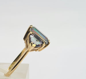 0406: Vintage: 9ct Gold Caribbean Topaz Trilogy Ring- geometric symmetry, lovely colours