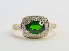 Load image into Gallery viewer, 0413: Vintage: 14ct Gold Green Diopside 16 Diamonds Art Deco Style Dress Ring
