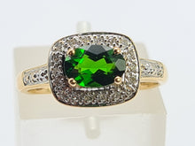 Load image into Gallery viewer, 0413: Vintage: 14ct Gold Green Diopside 16 Diamonds Art Deco Style Dress Ring
