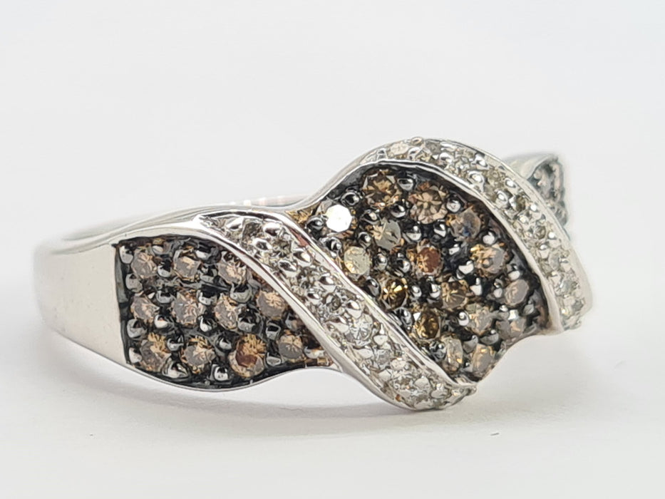 6281 Vintage 9ct White Gold  54 Natural Cognac Diamonds Diamonds Ring