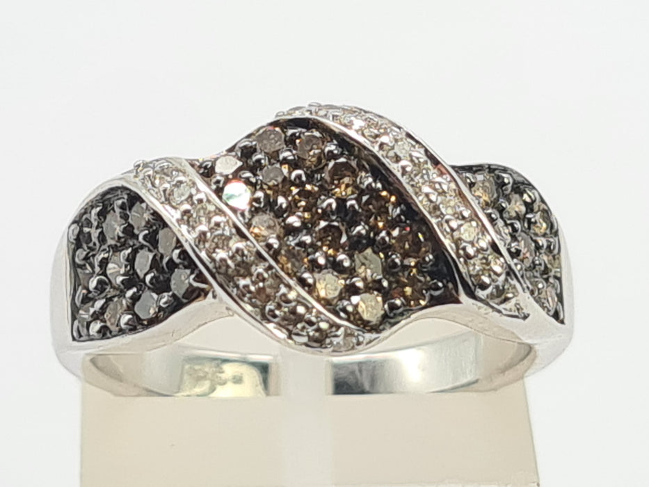 6281 Vintage 9ct White Gold  54 Natural Cognac Diamonds Diamonds Ring