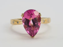 Load image into Gallery viewer, 0473: Vintage 9ct Gold Pear Cut Pink Topaz Diamonds Cocktail Ring- lovely combination
