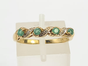 0251: Vintage: 9ct Gold Emeralds Diamonds Half-Eternity/ Stacker Ring- Classic