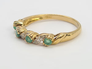 0251: Vintage: 9ct Gold Emeralds Diamonds Half-Eternity/ Stacker Ring- Classic