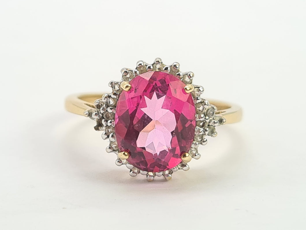 0644: Vintage: 9ct Gold Pink & Glacier Topaz Cluster Ring- beautifully paired