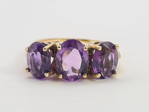 0647: Vintage: Statement 9ct Gold Violet Amethysts Trilogy- Date-Mark 1974