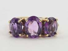 Load image into Gallery viewer, 0647: Vintage: Statement 9ct Gold Violet Amethysts Trilogy- Date-Mark 1974
