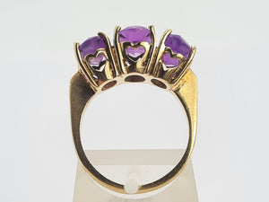 0647: Vintage: Statement 9ct Gold Violet Amethysts Trilogy- Date-Mark 1974