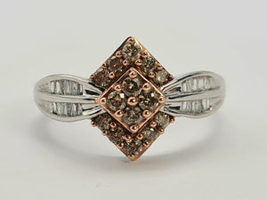 0708: Vintage: 9ct Pink & White Gold Champagne & White Diamonds Ring- 38 natural, sparkling diamonds